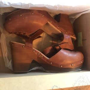 Free People Chase Clog SZ 40 Euro Taupe